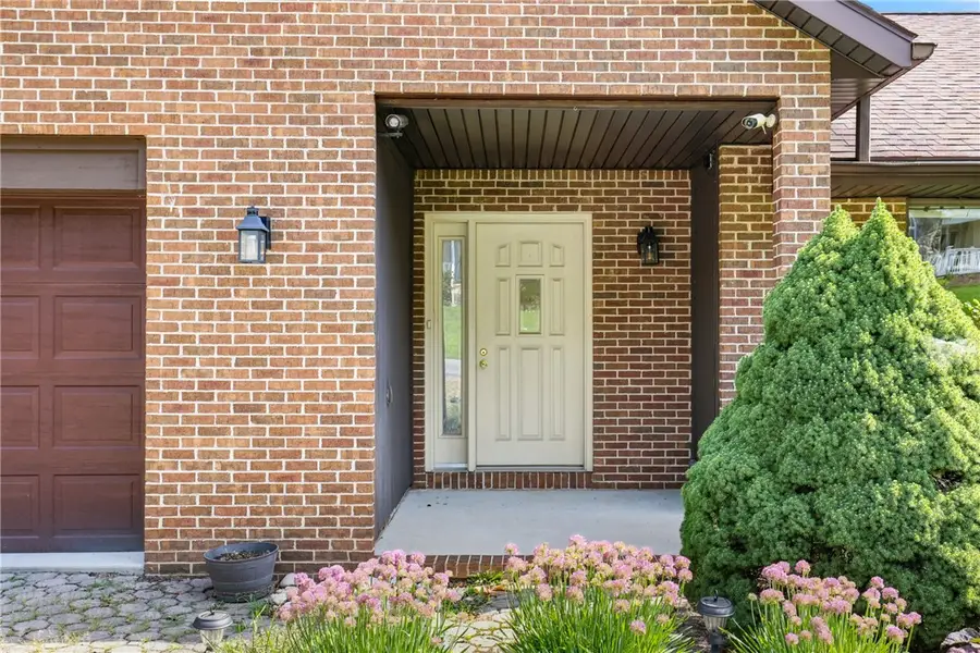 1174 Zucco Ln, Johnstown, PA 15905 - #3