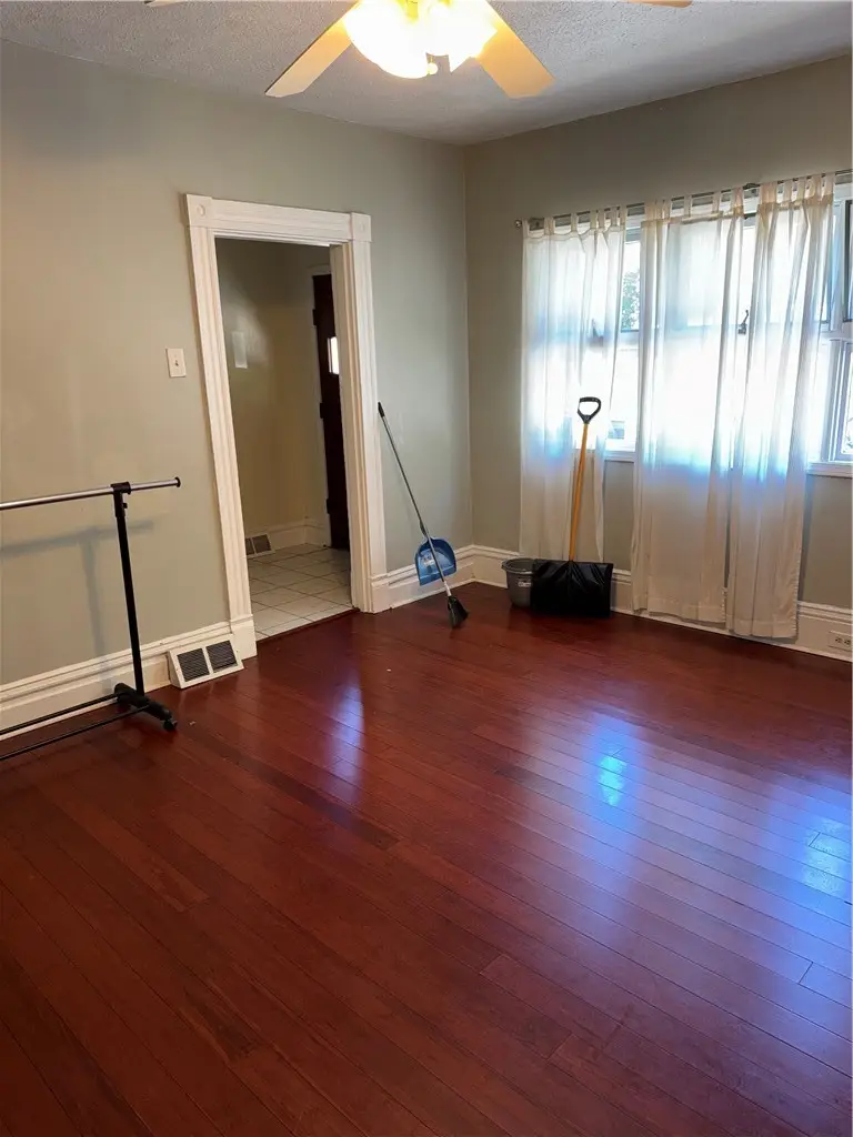49 Sterling St, Pittsburgh, PA 15203 - #2