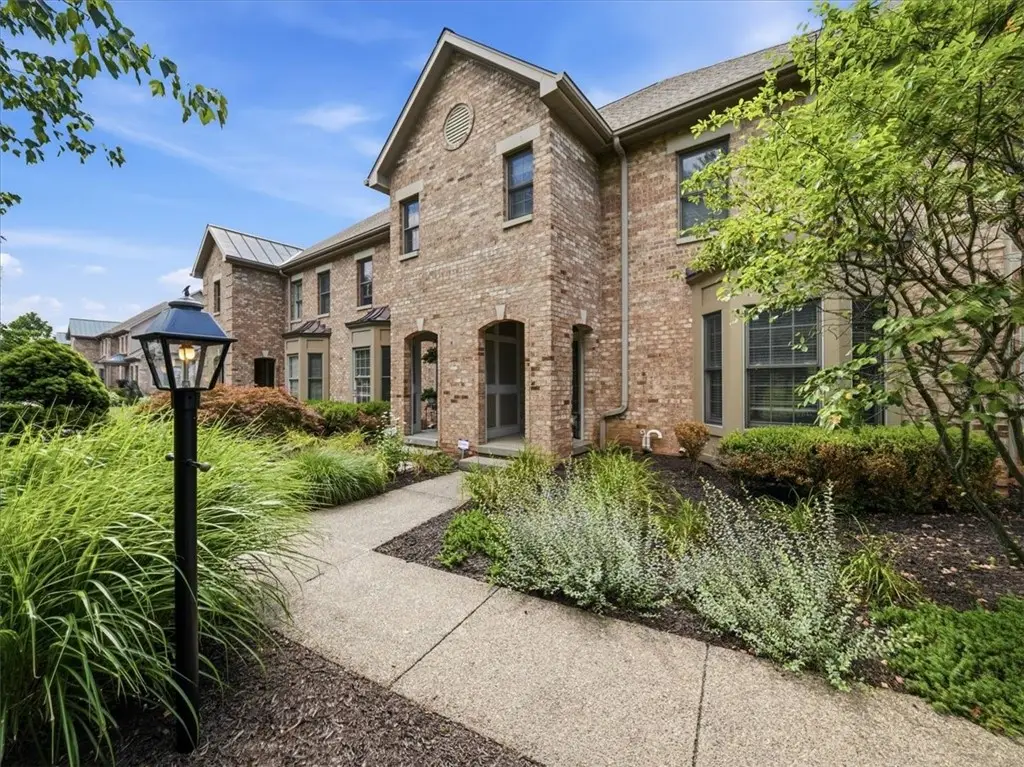 79 Shenot Rd, Wexford, PA 15090 - #1