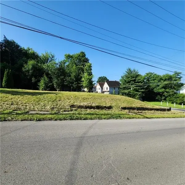 702 Court St, New Castle, PA 16101 - #2