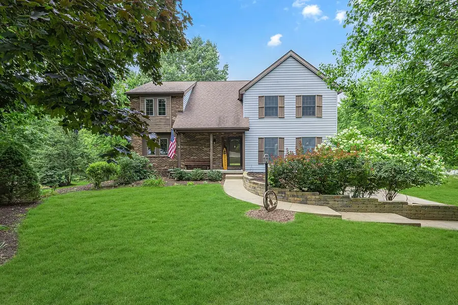 126 Firethorn Rd, Baden, PA 15005 - #2