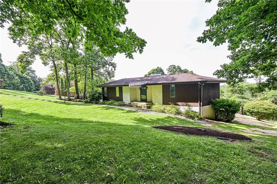 3150 Princeton Rd, Greensburg, PA 15601 - #3