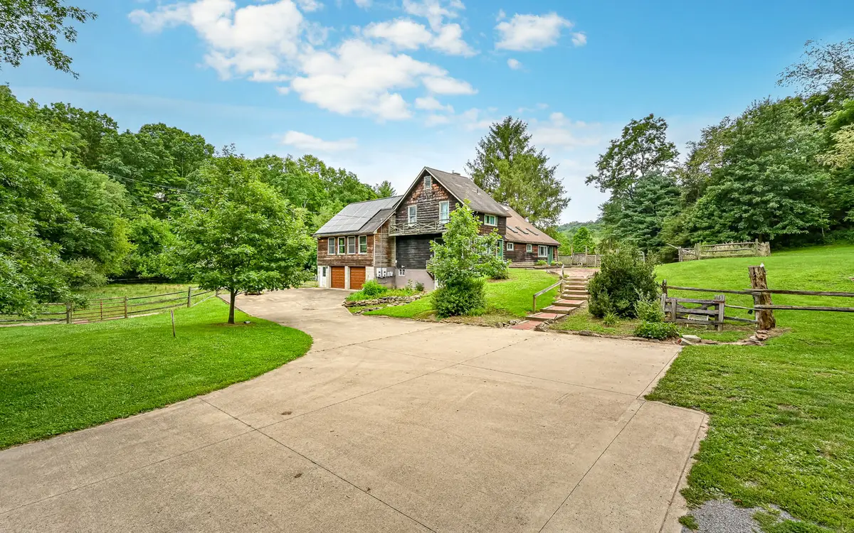 1297 Bigler Drive, Glenshaw, PA 15116 - #1