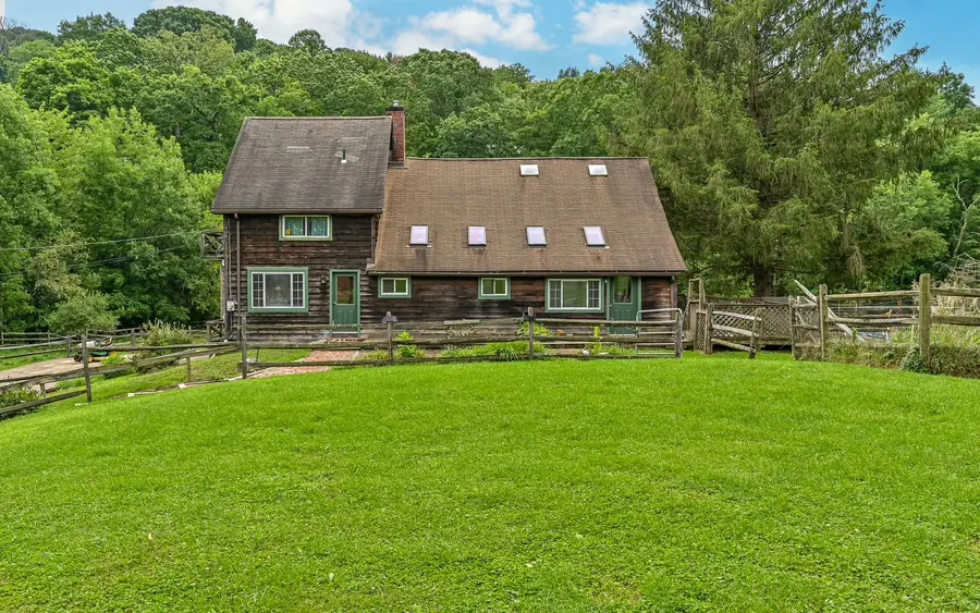 1297 Bigler Drive, Glenshaw, PA 15116 - #2