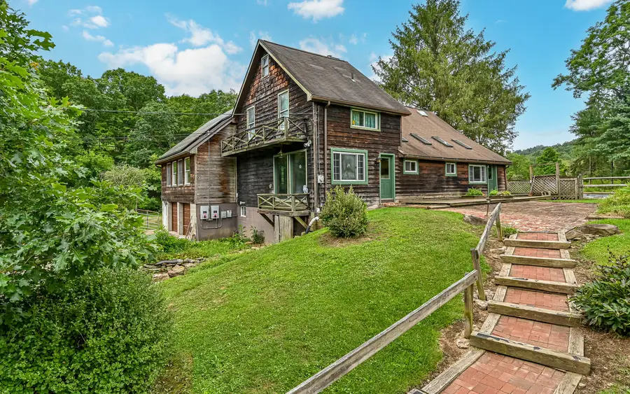 1297 Bigler Drive, Glenshaw, PA 15116 - #3