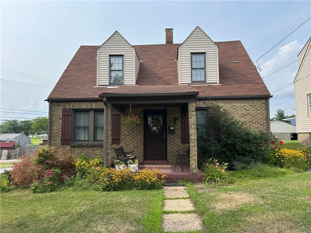 1253 10th Ave, Natrona Heights, PA 15065 - #1