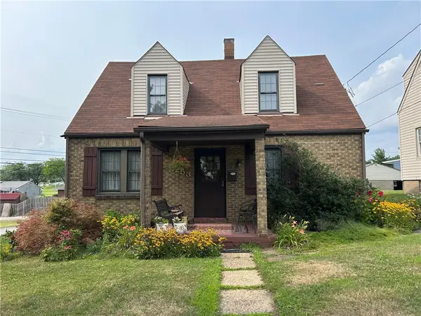 1253 10th Ave, Natrona Heights, PA 15065