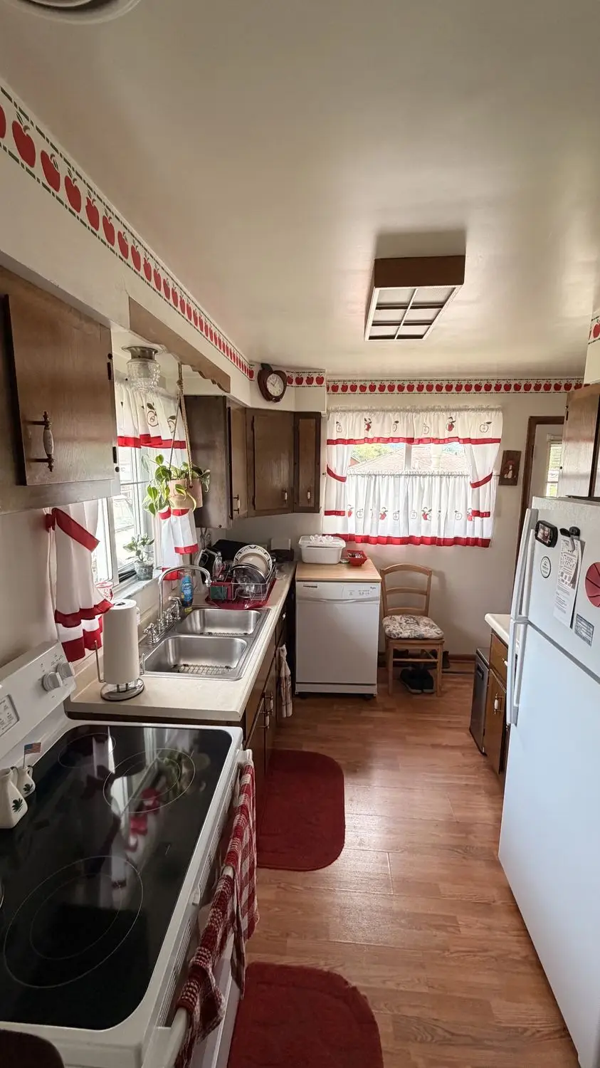 1825 Moore Ave Avenue, North Apollo, PA 15673 - #3