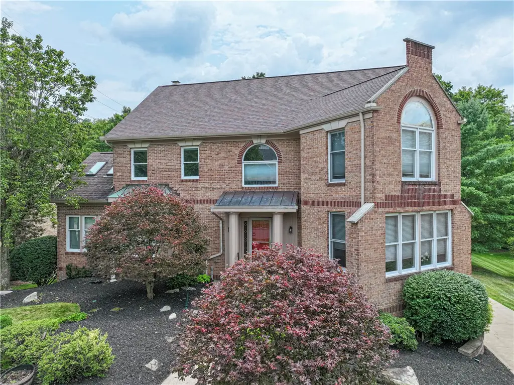2615 Rossmoor Dr, Pittsburgh, PA 15241 - #1