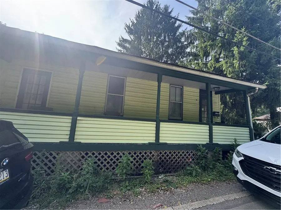 1004 Ravine St, Homestead, PA 15120 - #3