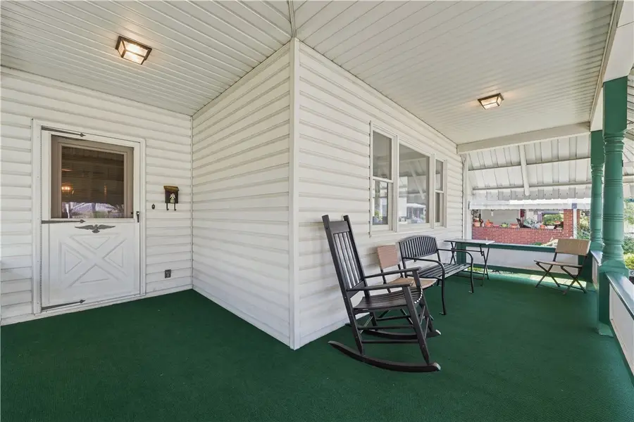 16 S 5th, Youngwood, PA 15697 - #2