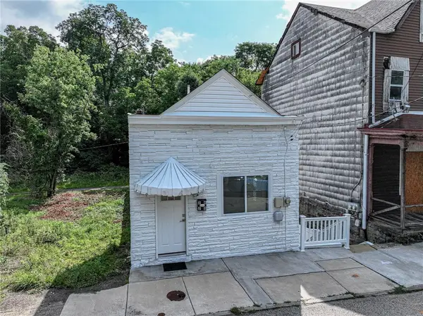 2620 Leland St, Pittsburgh, PA 15214