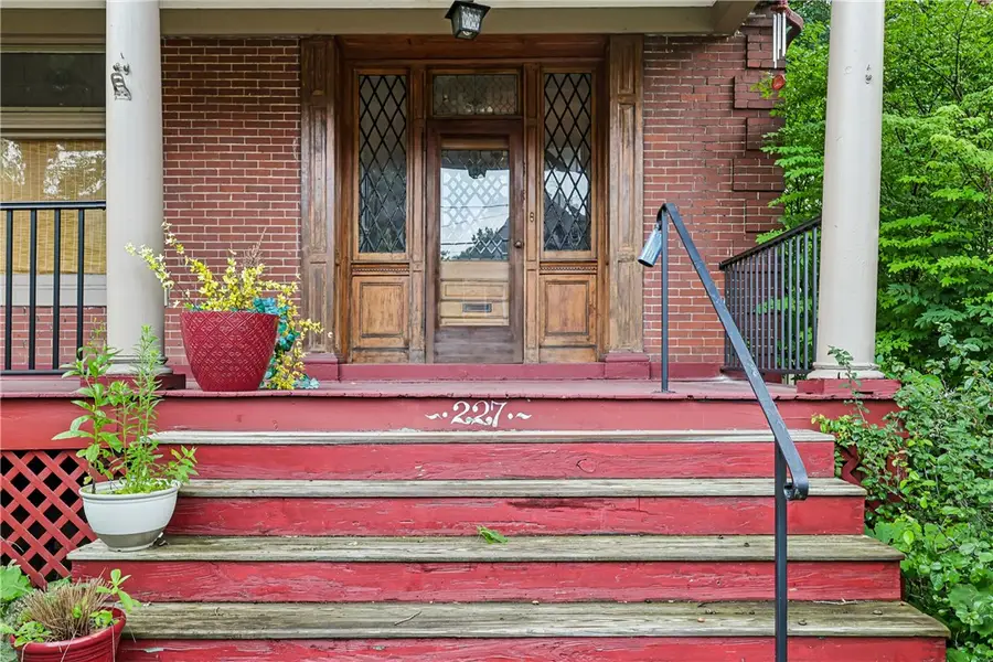 227 Elm Street, Pittsburgh, PA 15218 - #2