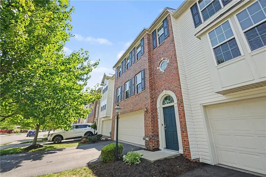 284 Broadstone Dr, Mars, PA 16046 - #2