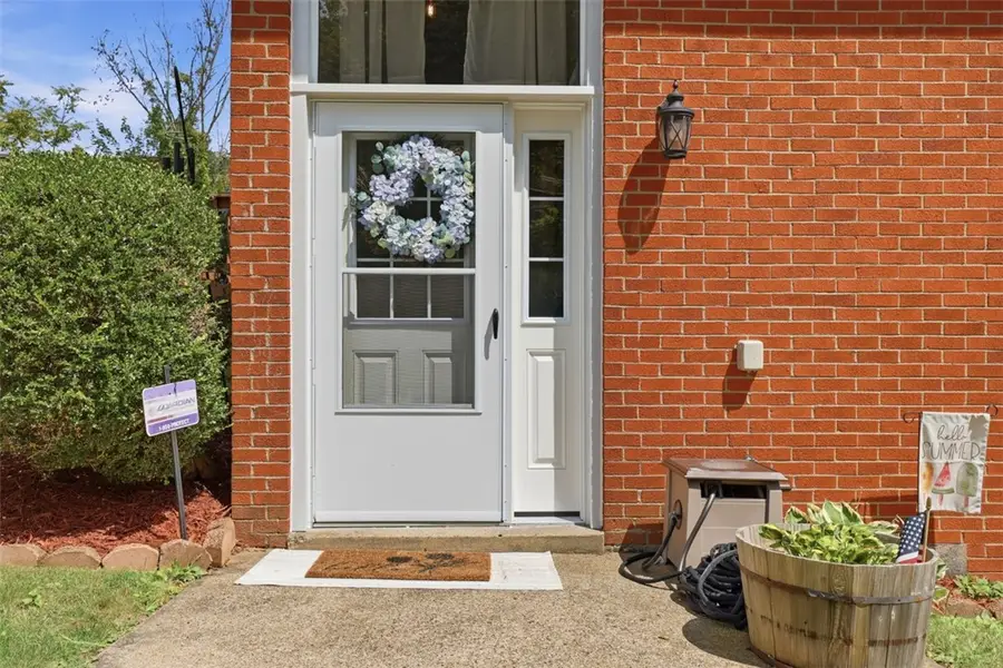 200 Rosemont Drive, Coraopolis, PA 15108 - #3