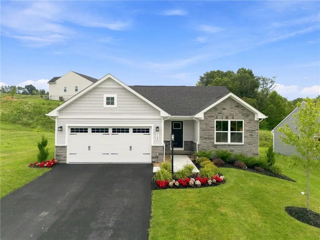 5148 Bentgrass Dr, Greensburg, PA 15601 - #1