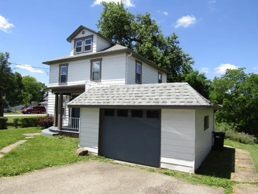 913 Locust Ave, Washington, PA 15301 - #2