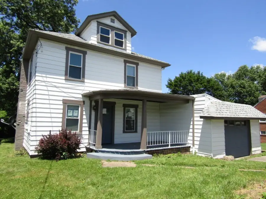 913 Locust Ave, Washington, PA 15301 - #3
