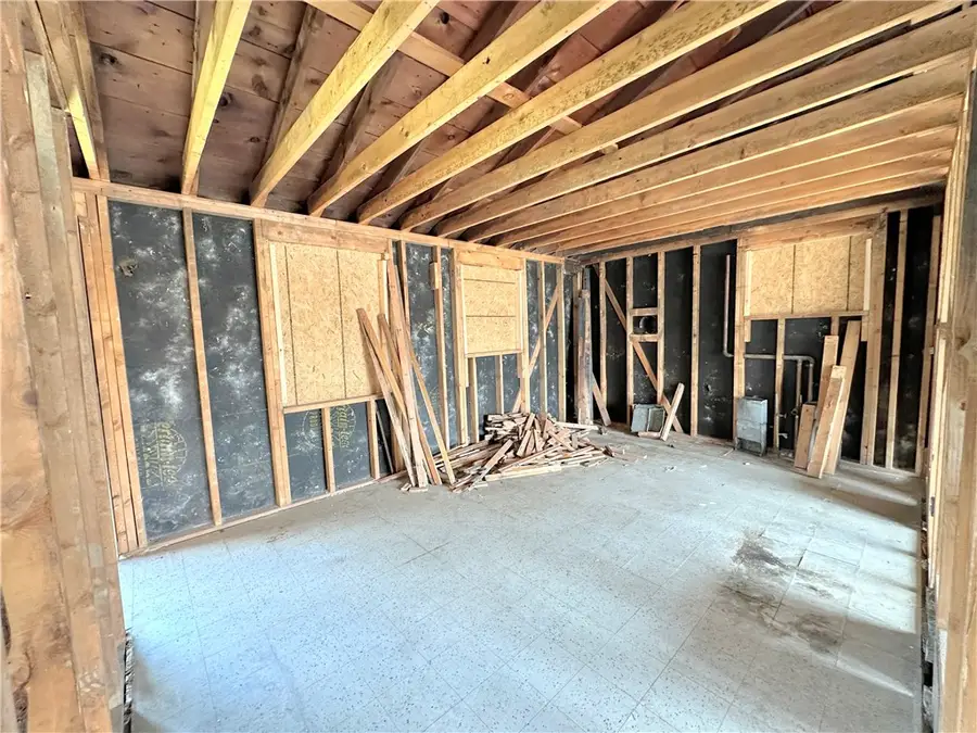 567 Peter St, Verona, PA 15147 - #3