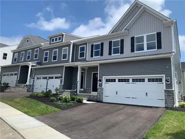 1009 Darcy Drive, Valencia, PA 16059