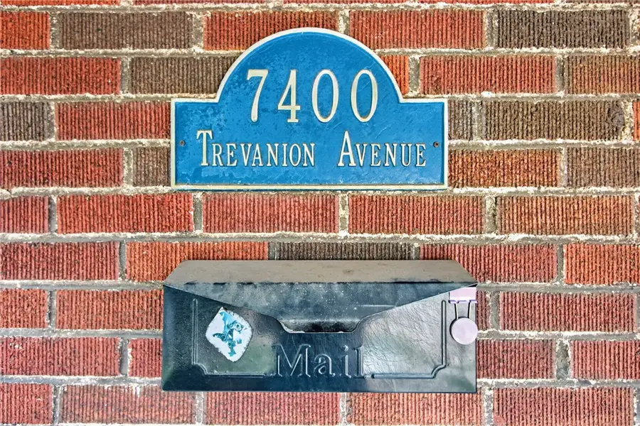 7400 Trevanion Ave, Pittsburgh, PA 15218 - #2