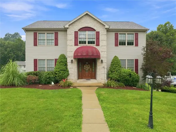 212 Apple Hill Dr, Delmont, PA 15626