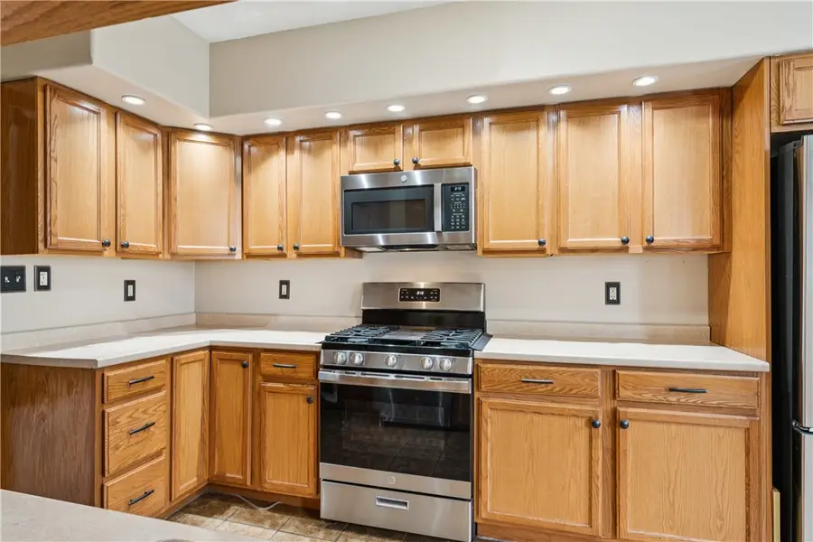 713 19th Street, Beaver Falls, PA 15010 - #3