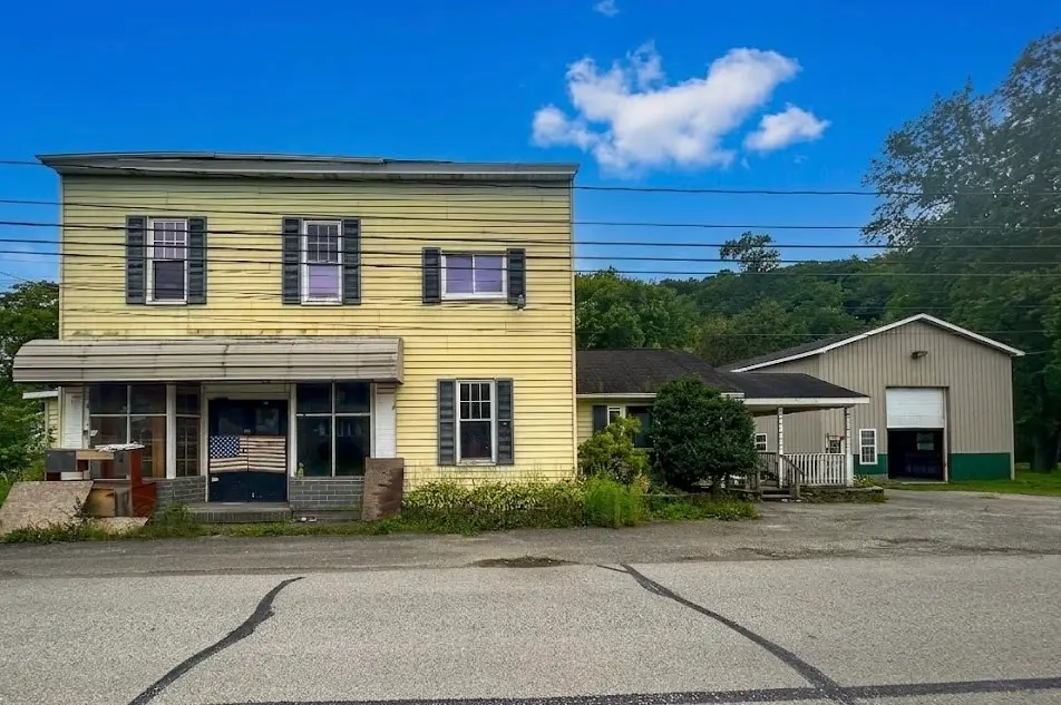 225 Main Street, Shelocta, PA 15774 - #1