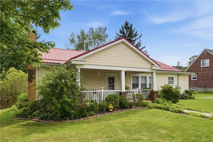 725 Pine Ave, Mars, PA 16046 - #2