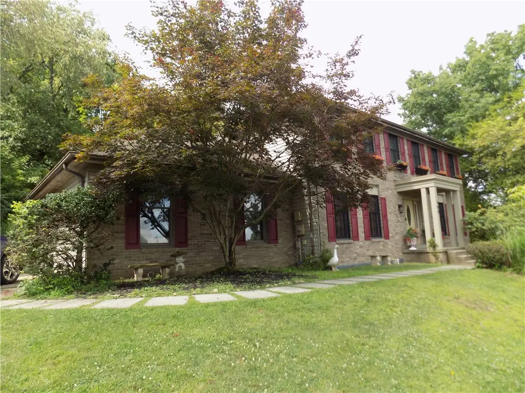 153 Kelly Ridge Rd, New Kensington, PA 15068 - #1