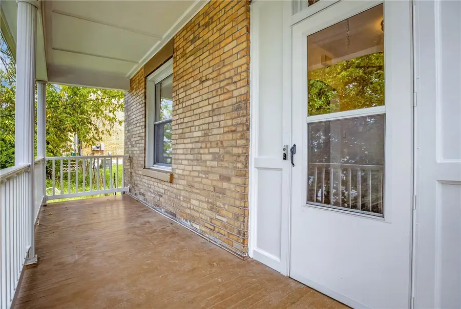 1927 Woodward Ave, Pittsburgh, PA 15226 - #2