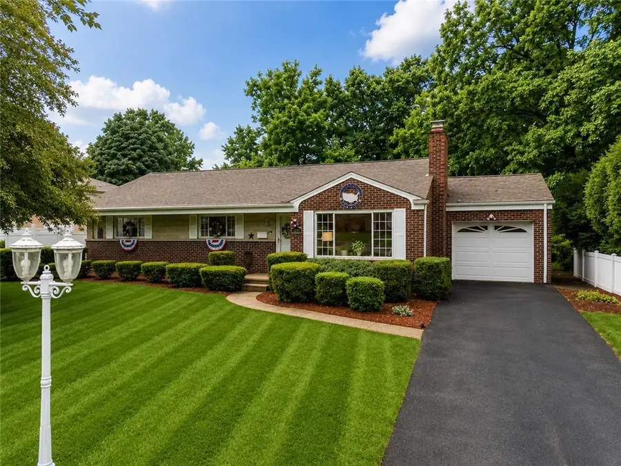 221 Mclaughlin Drive, New Kensington, PA 15068 - #2
