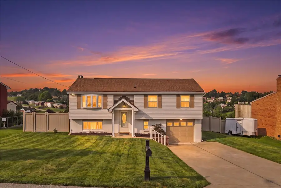 422 Highland Dr, Elizabeth, PA 15037 - #3
