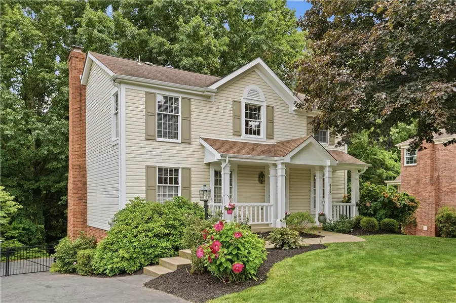 214 Thornwood Ct, Coraopolis, PA 15108 - #2
