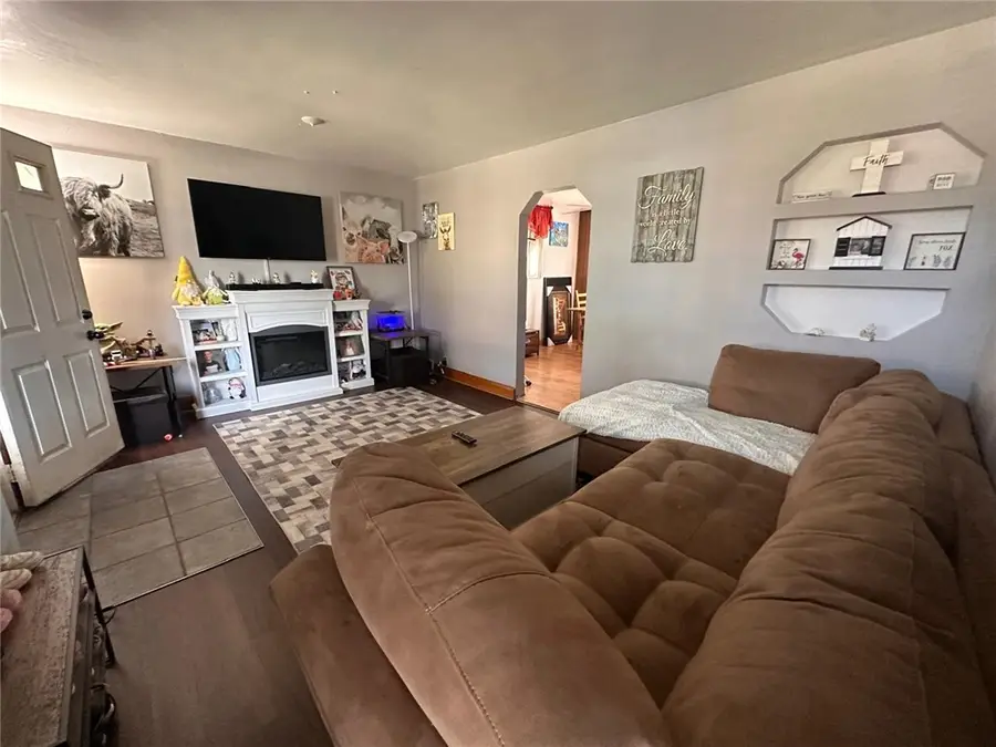 1017 Pennsylvania Ave., Clairton, PA 15025 - #2