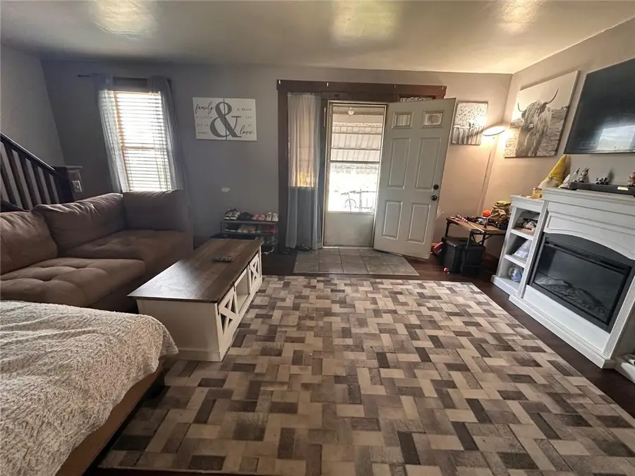 1017 Pennsylvania Ave., Clairton, PA 15025 - #3