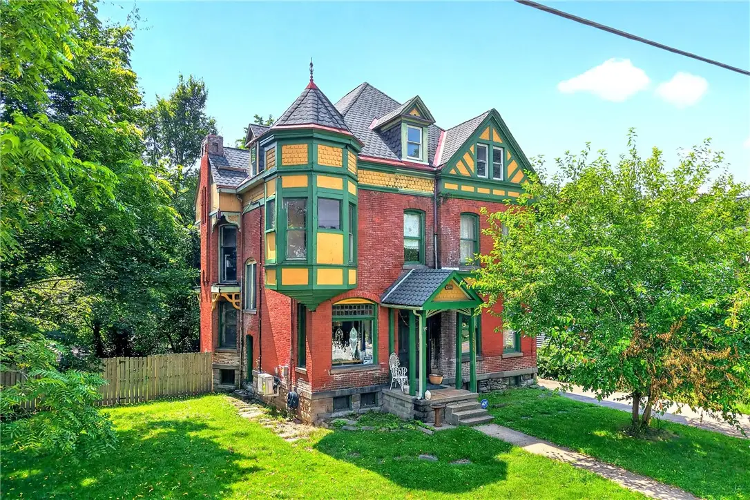 1500 3rd Ave., New Brighton, PA 15066 - #1
