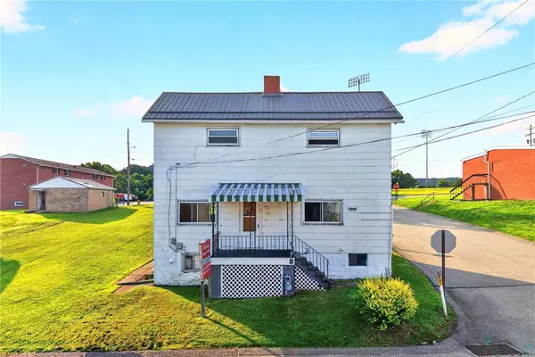 698 High Street, California, PA 15419