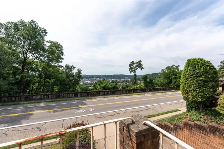 3018 Beechwood Blvd, Pittsburgh, PA 15217 - #3