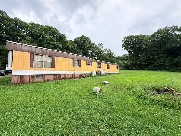 297 Steyer Rd, Mill Run, PA 15464