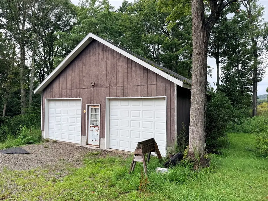 297 Steyer Rd, Mill Run, PA 15464 - #2