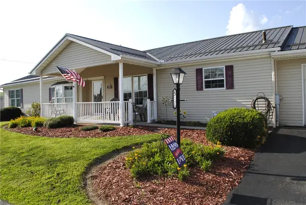 512 Chicory Ln, Mt Pleasant, PA 15666