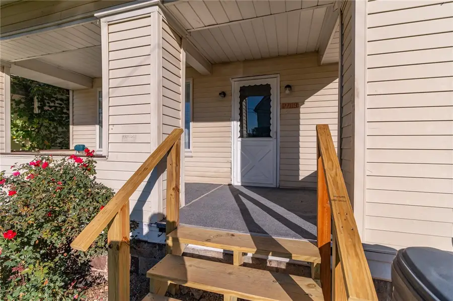 2709 Grandview Ave, McKeesport, PA 15132 - #2