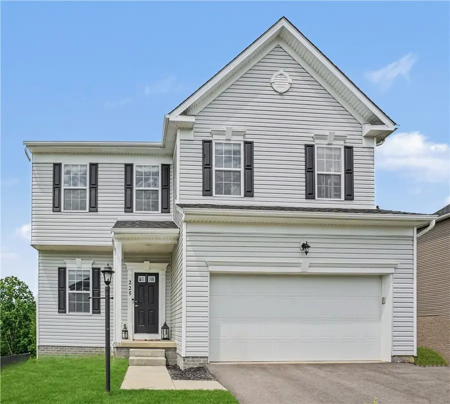225 Creekside Dr, Oakdale, PA 15071 - #2