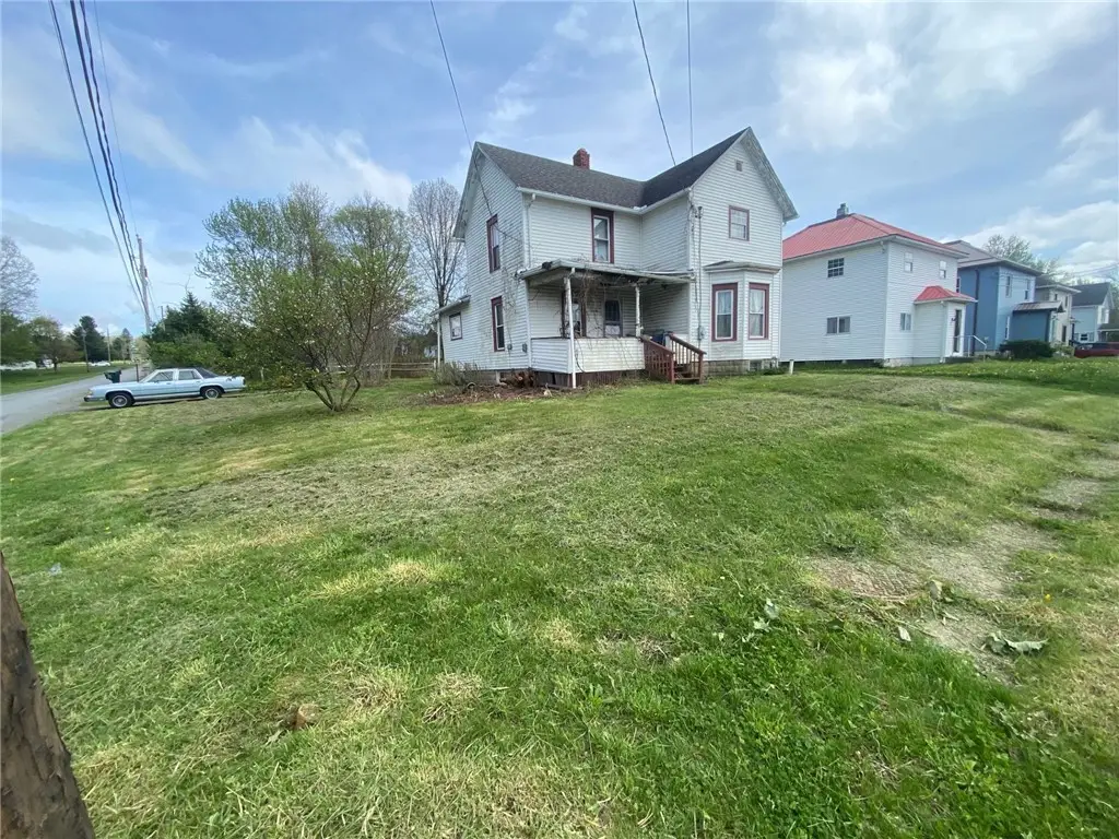 9805 Meadville St, Cranesville, PA 16410 - #1