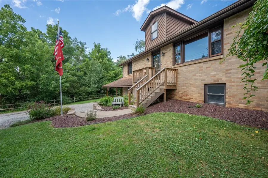 4290 State Route 982, Latrobe, PA 15650 - #3