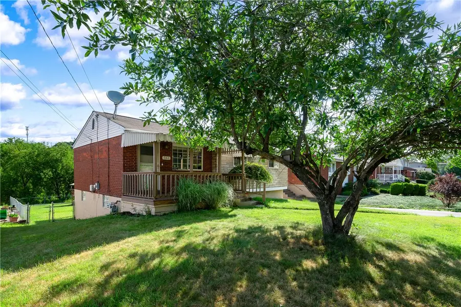 561 Anderson Ave, Pittsburgh, PA 15239 - #3