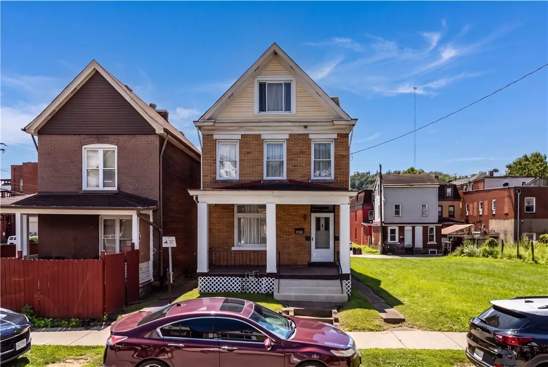 385 2nd St, Pitcairn, PA 15140 - #1