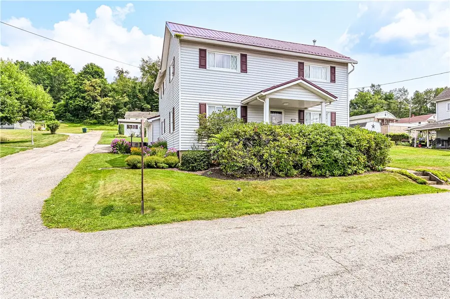512 Pennsylvania Ave, Vanderbilt, PA 15631 - #2