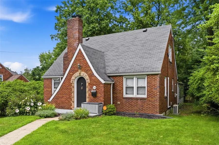 108 Spring Grove Rd, Pittsburgh, PA 15235 - #2